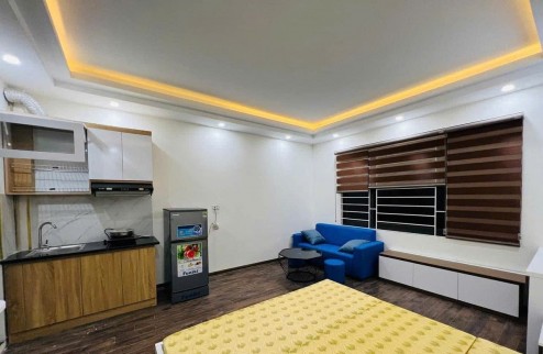 BAN GẤP NHÀ TRẦN QUỐC HOÀN 42M2 8,6 TỶ